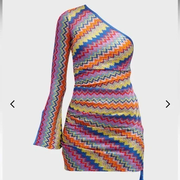 Alexis Devon One-Shoulder Chevron Knit Mini Dress size Small - Picture 2 of 14